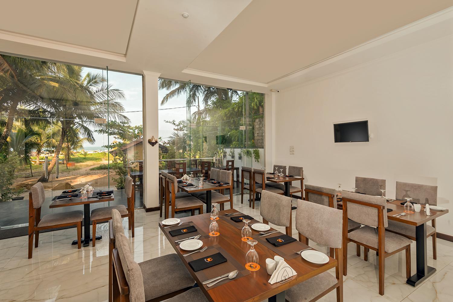 Beverly Beach Negombo Buitenkant foto