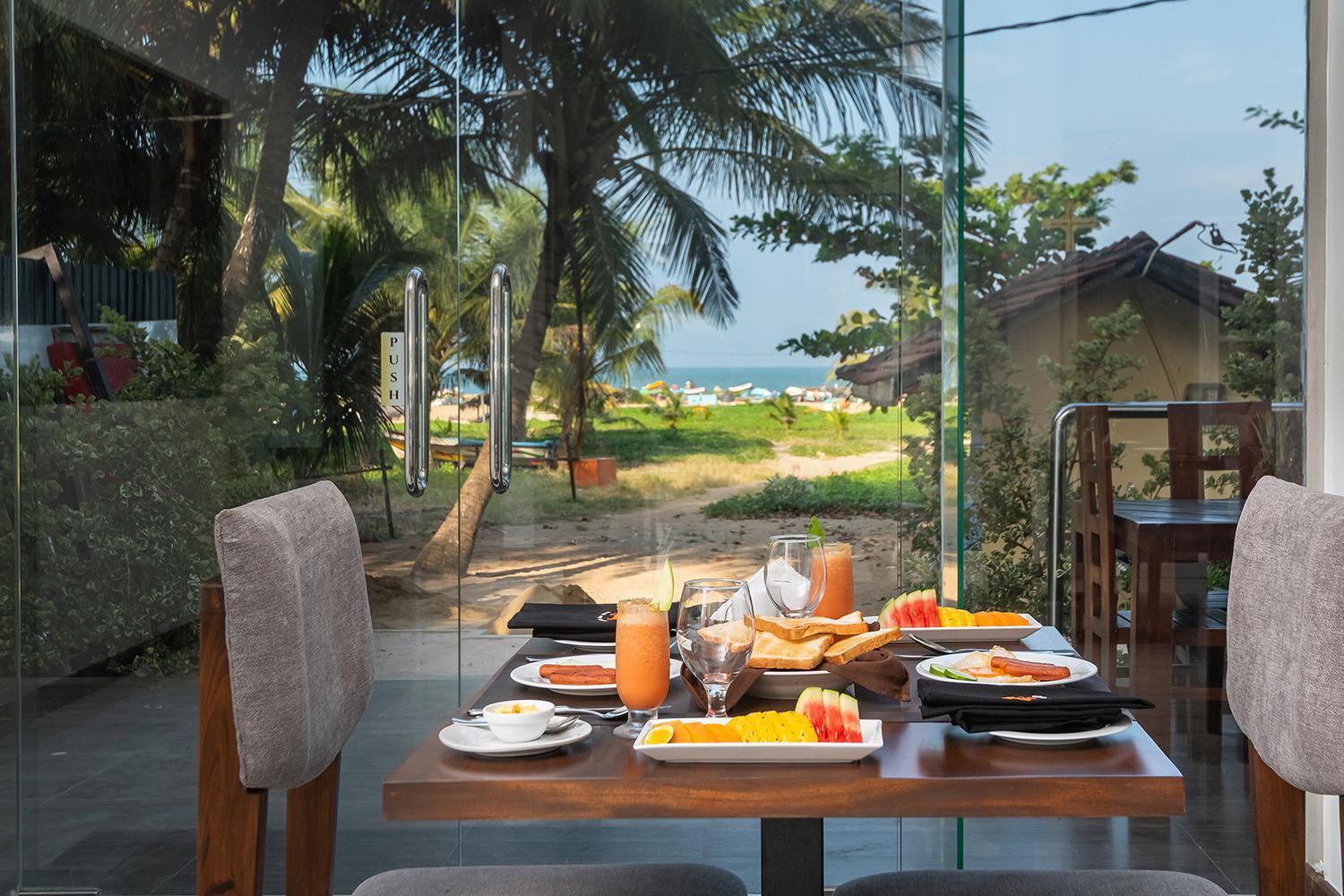 Beverly Beach Negombo Buitenkant foto